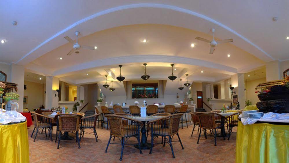 Finna Golf & Country Club Prigen Exterior foto